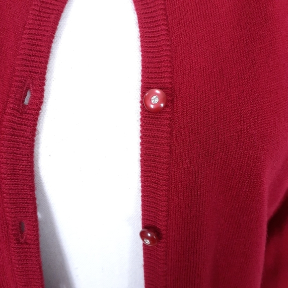 NWOT East 5th Cardigan M Button Front Maroon 853 - Picture 2 of 6